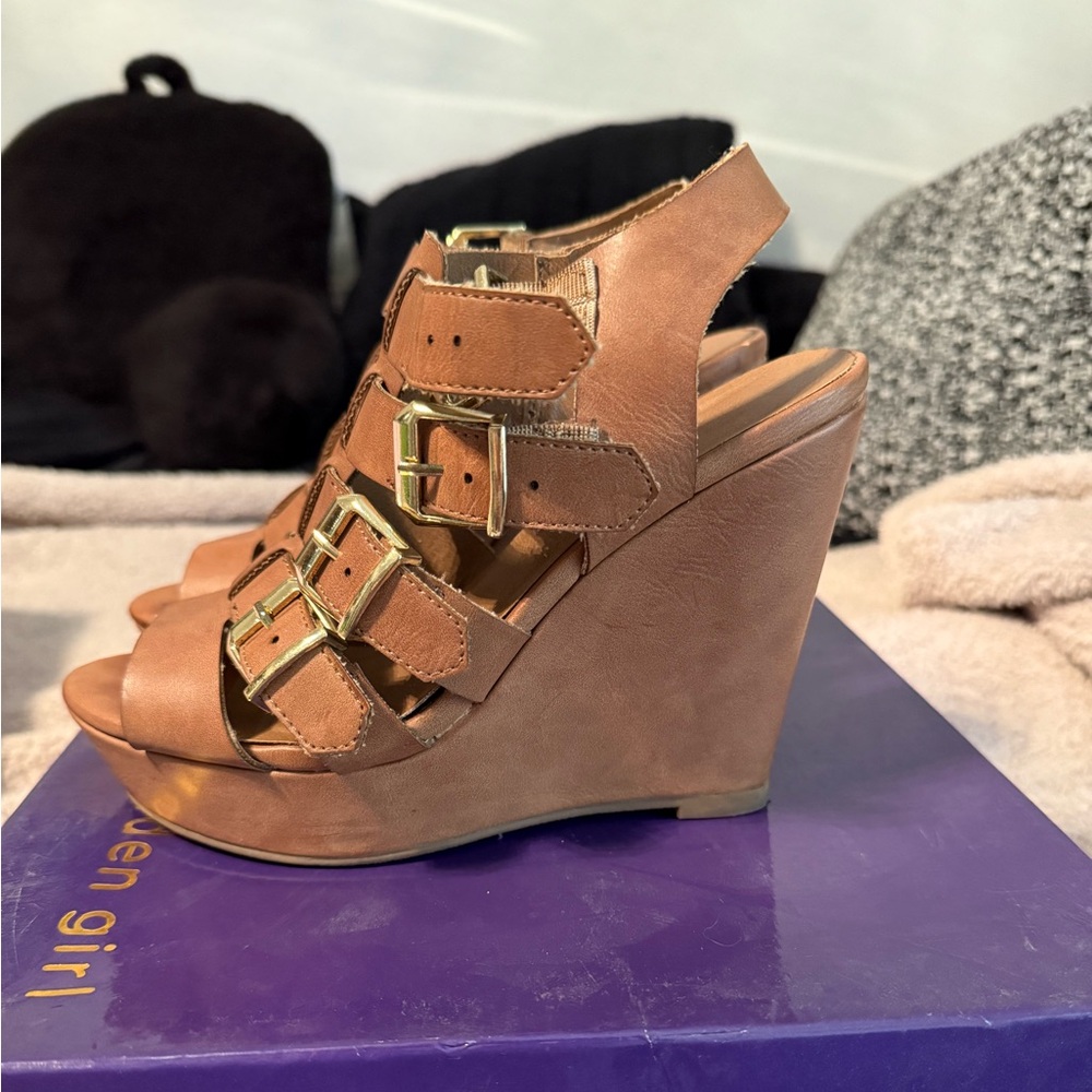 Brown leather wedges